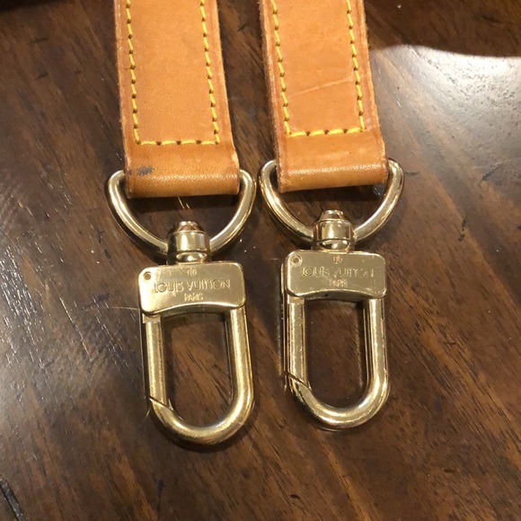 LOUIS VUITTON Replacement Vachetta Leather Shoulder Strap with LV Clasps and Pad - Picture 10 of 14